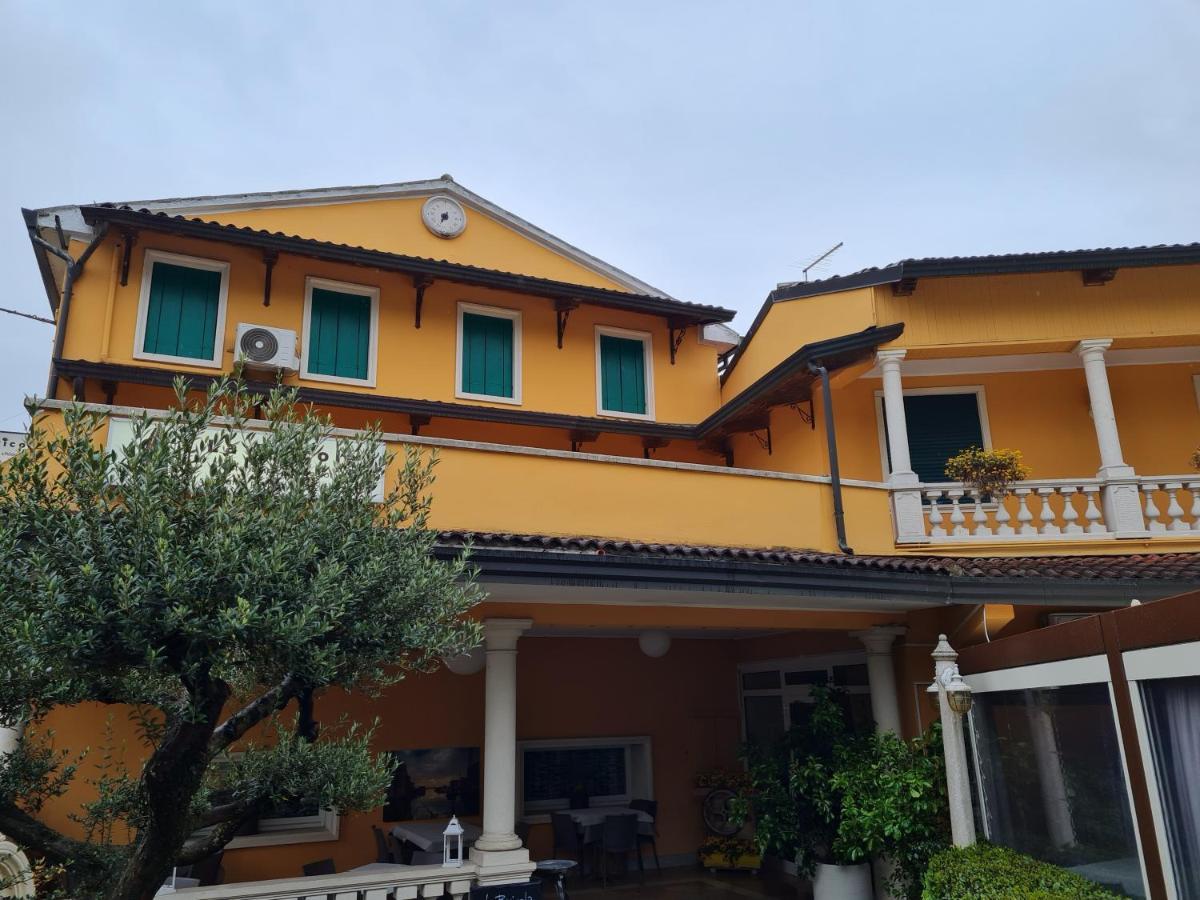 Casa Colonna Montegrotto Terme公寓 外观 照片